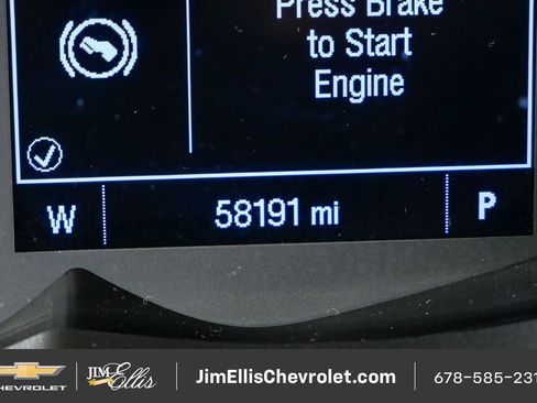 Certified 2020 Chevrolet Trax LT w/ LT Convenience Package AWD/4WD image 8