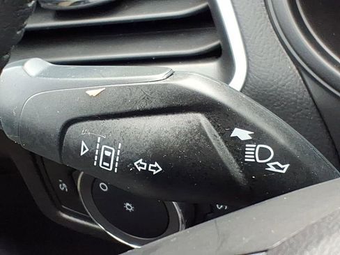 Used 2024 Ford Edge SEL image 22