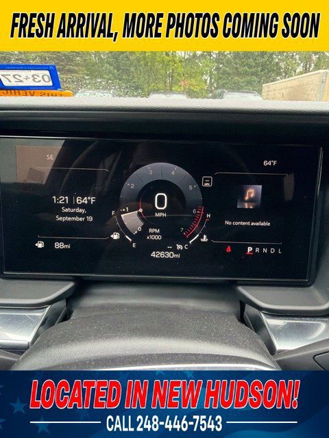 Used 2025 GMC Terrain Elevation FWD image 5