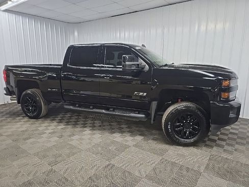 Used 2019 Chevrolet Silverado 2500 LTZ w/ Midnight Edition AWD/4WD image 1