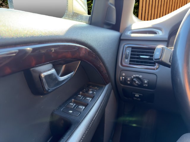 Used 2013 Volvo XC70 T6 AWD/4WD image 16
