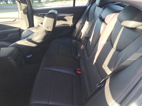 Used 2025 Cadillac CT5 Premium Luxury image 11