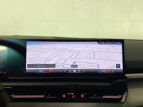 New 2026 BMW 530i xDrive w/ M Sport Package image 12