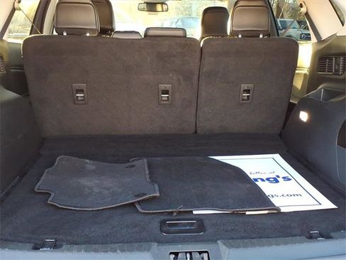 Used 2024 Ford Edge SEL image 7