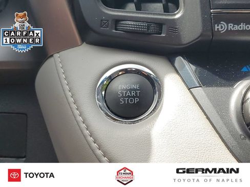 Used 2018 Toyota RAV4 XLE FWD image 33