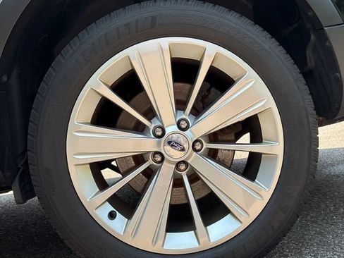 Used 2018 Ford Explorer Limited AWD/4WD image 18