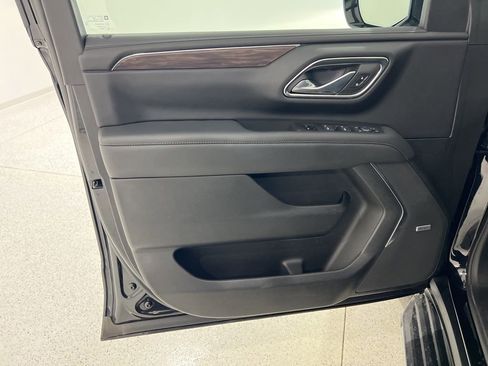 Used 2023 Chevrolet Tahoe LT w/ LT Signature Plus Package image 21