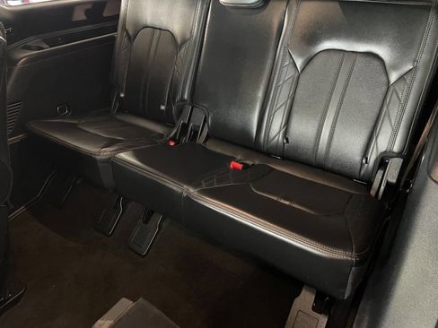 Used 2020 Ford Expedition Platinum image 23