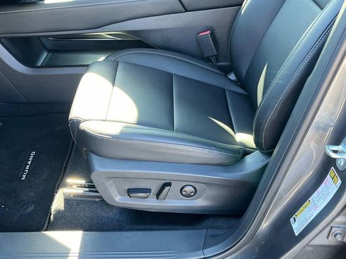 Certified 2025 Nissan Murano SV image 30