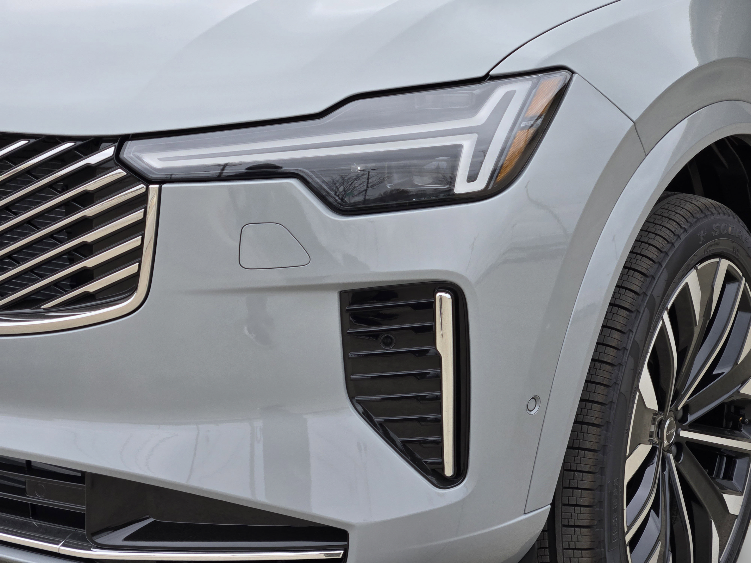 New 2026 Volvo XC90 T8 Plus AWD/4WD image 35