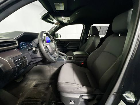 Used 2025 Toyota Tacoma SR5 image 14