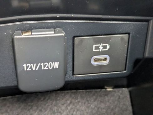 Used 2023 Toyota Corolla LE image 22