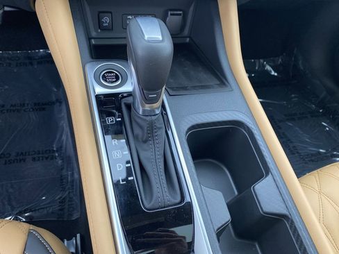 New 2025 Nissan Sentra SV w/ SV Premium Package image 21