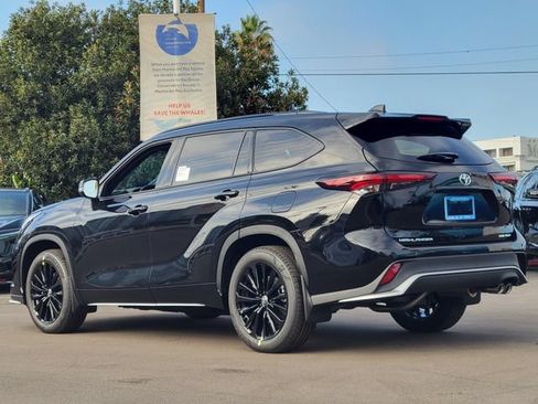 New 2026 Toyota Highlander XSE AWD/4WD image 2