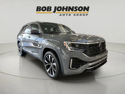 New 2026 Volkswagen Atlas SEL Premium R-Line