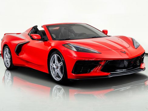 Used 2023 Chevrolet Corvette Stingray Premium Conv w/ Z51 Performance Package image 5