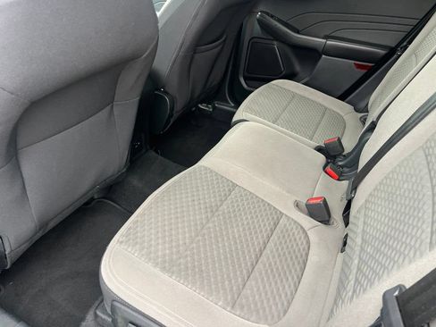 Used 2022 Ford Escape SE FWD image 31