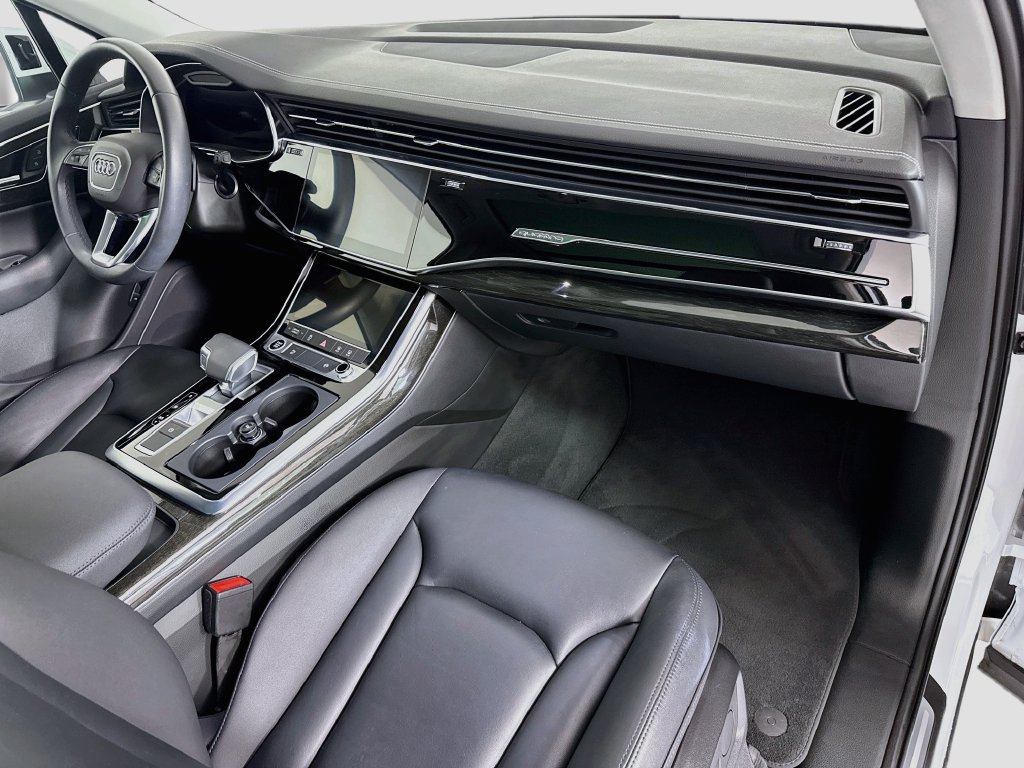 Certified 2023 Audi Q7 3.0T Premium AWD/4WD image 17