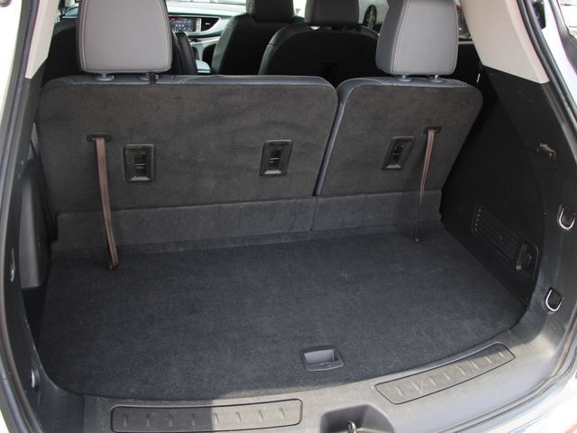 Used 2020 Buick Enclave Essence FWD image 11