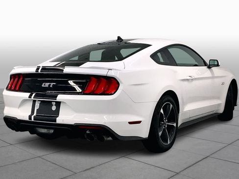 Used 2022 Ford Mustang GT w/ Equipment Group 301A image 11