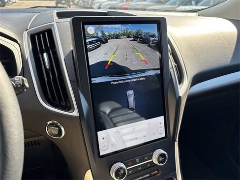 Certified 2024 Ford Edge SEL w/ Convenience Package image 31