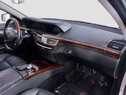 Used 2013 Mercedes-Benz S 550 4MATIC image 37