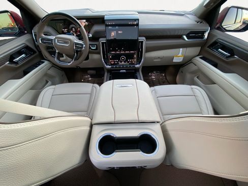 New 2026 GMC Yukon XL Denali w/ Advanced Technology Package image 3