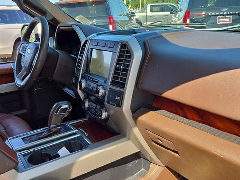 Used 2020 Ford F150 King Ranch w/ Equipment Group 601A Luxury AWD/4WD image 16