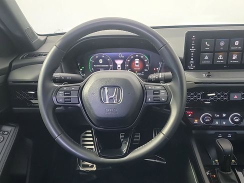 Certified 2025 Honda Accord Sport image 21