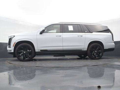 Certified 2026 Cadillac Escalade ESV Sport w/ Touring Package AWD/4WD image 54