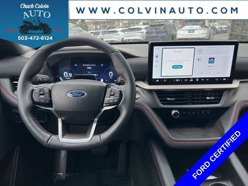 Certified 2025 Ford Explorer ST-Line w/ ST-Line Street Pack image 16