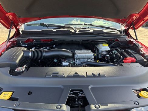 New 2026 RAM 1500 4x4 Crew Cab image 31