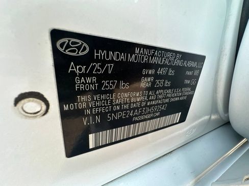 Used 2018 Hyundai Sonata SE w/ Cargo Package FWD image 38