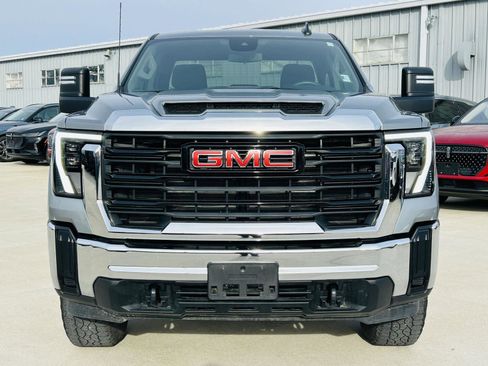 Used 2024 GMC Sierra 2500 Pro w/ Convenience Package image 28
