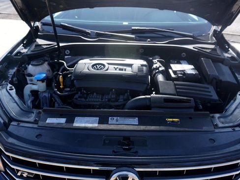 Used 2018 Volkswagen Passat 2.0T R-Line image 26