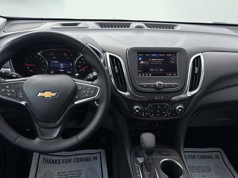 Used 2023 Chevrolet Equinox LT AWD/4WD image 17