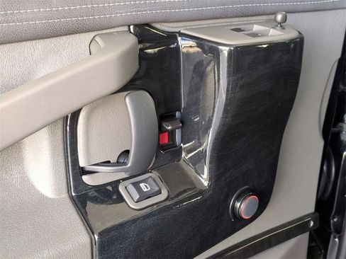 New 2025 GMC Savana 2500 Work Van 3D Extended Cargo Van w/ Driver Convenience Package image 24