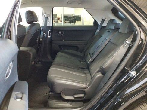 New 2026 Hyundai Ioniq 5 SEL image 15