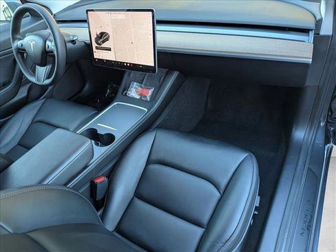 Used 2021 Tesla Model 3 Long Range image 21