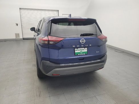 Used 2021 Nissan Rogue SV FWD image 6