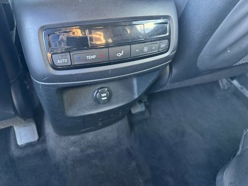 Used 2024 Hyundai Palisade SEL image 9