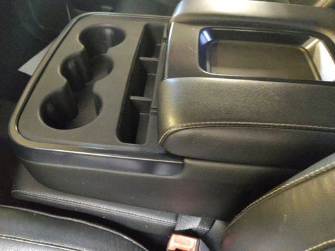 Used 2018 GMC Sierra 1500 SLT w/ SLT Premium Package image 26