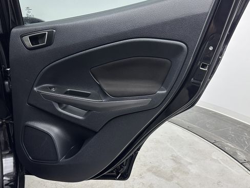 Used 2021 Ford EcoSport SE w/ SE Convenience Package image 28