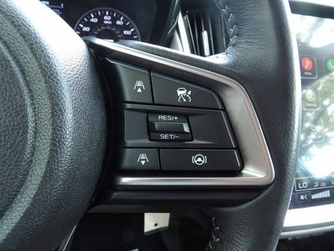 Used 2024 Subaru Outback Premium AWD/4WD image 18