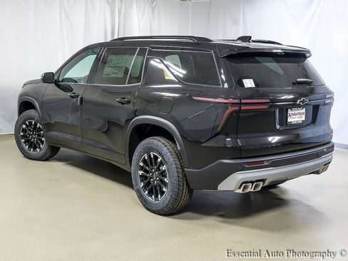 New 2026 Chevrolet Traverse Z71 w/ Driver Confidence Package image 8