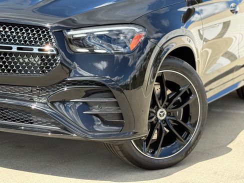 New 2026 Mercedes-Benz GLE 580 4MATIC image 4