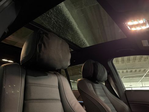 New 2026 Mercedes-Benz GLS 580 4MATIC image 16