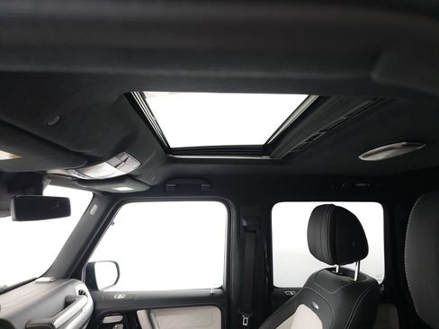 Used 2025 Mercedes-Benz G 63 AMG 4MATIC image 26