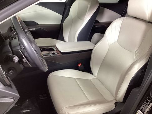 Certified 2023 Lexus RX 350 Premium w/ Cold Area Package AWD/4WD image 12
