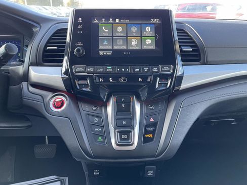 Used 2024 Honda Odyssey Sport image 9